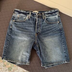 Universal Thread 90s Baggy Bermuda Blue Jean Shorts, Women’s 8